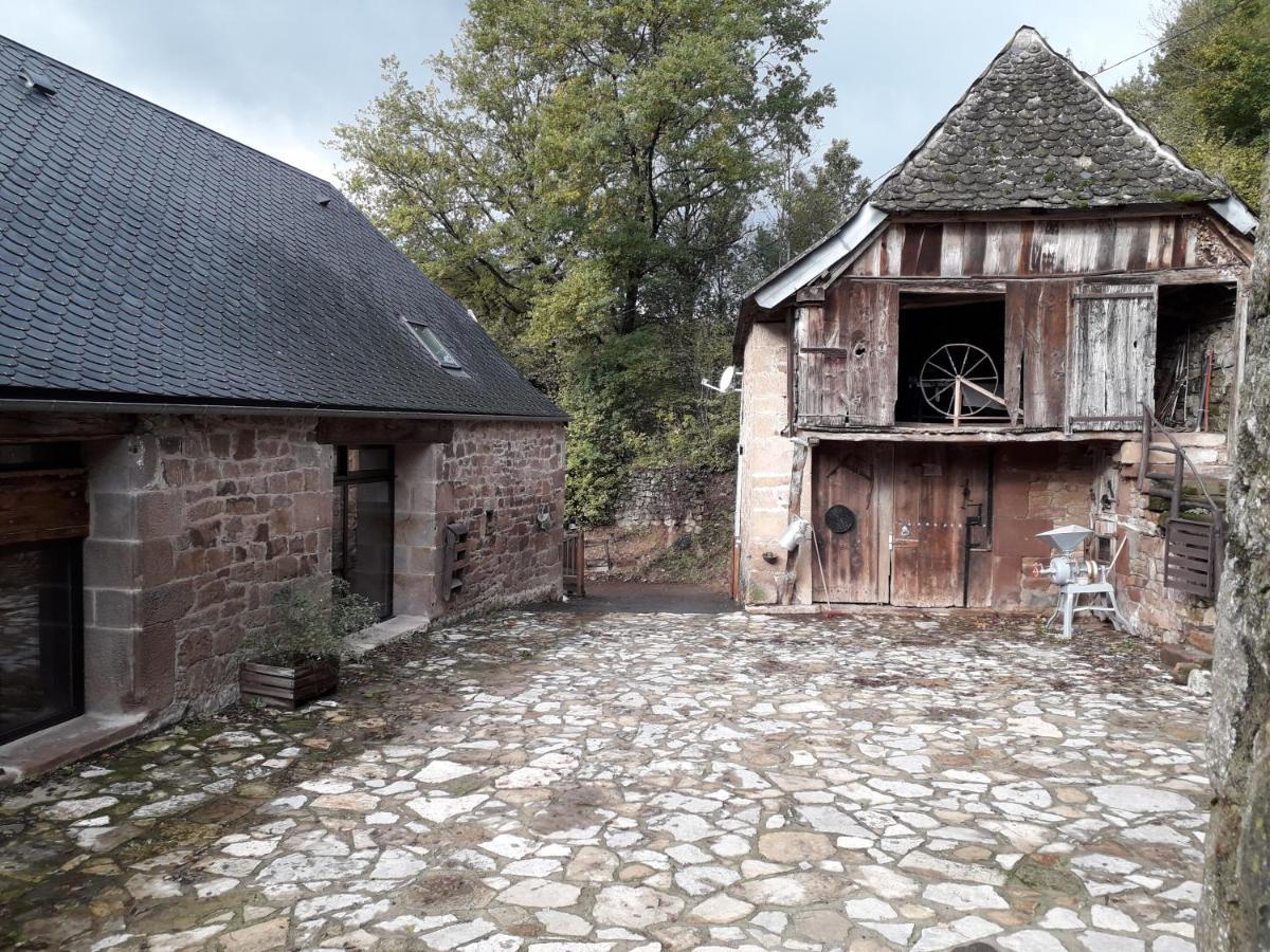 Chambre D'Hotes Le Cascadou Banassac Exterior photo
