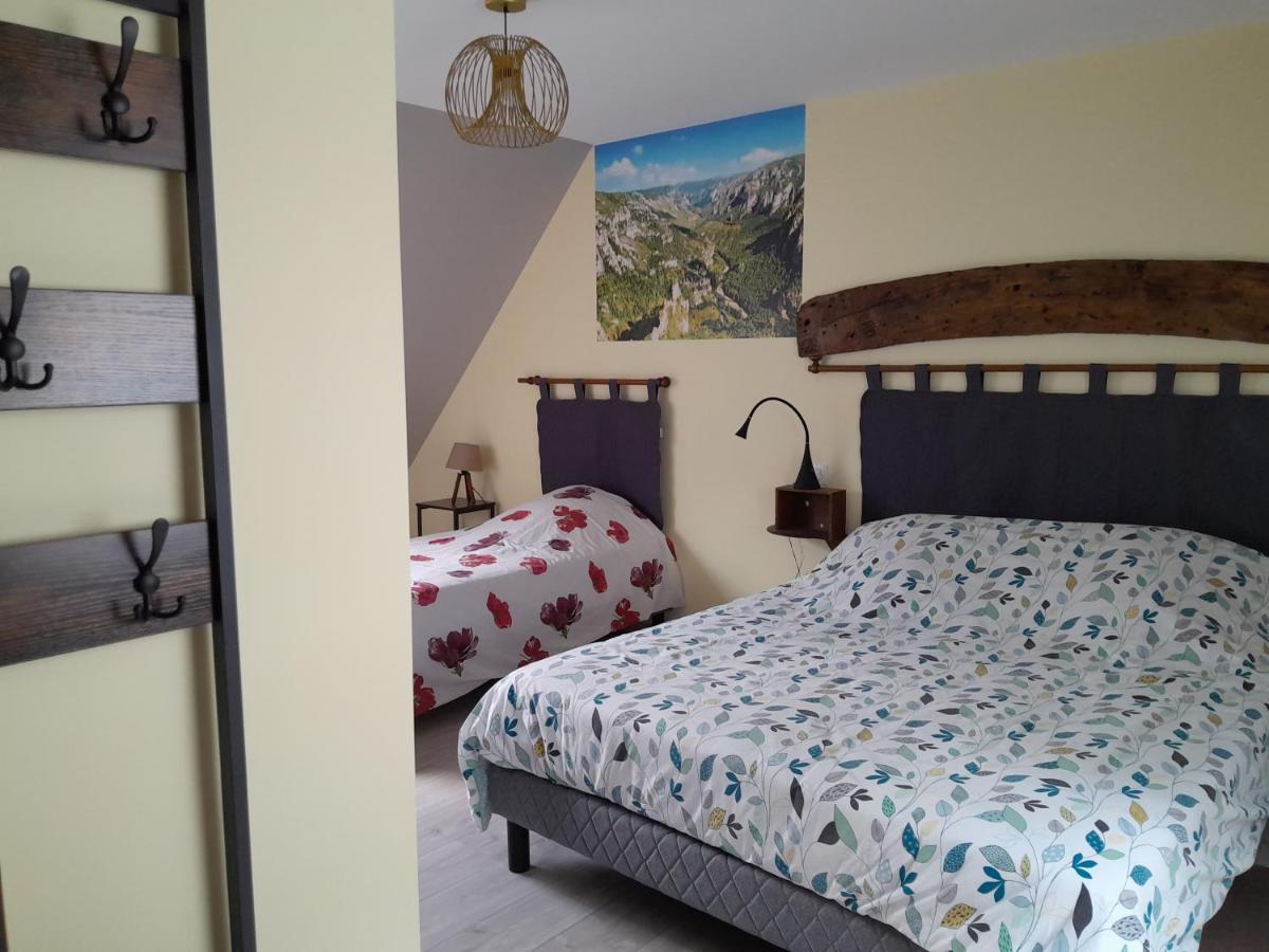 Chambre D'Hotes Le Cascadou Banassac Exterior photo